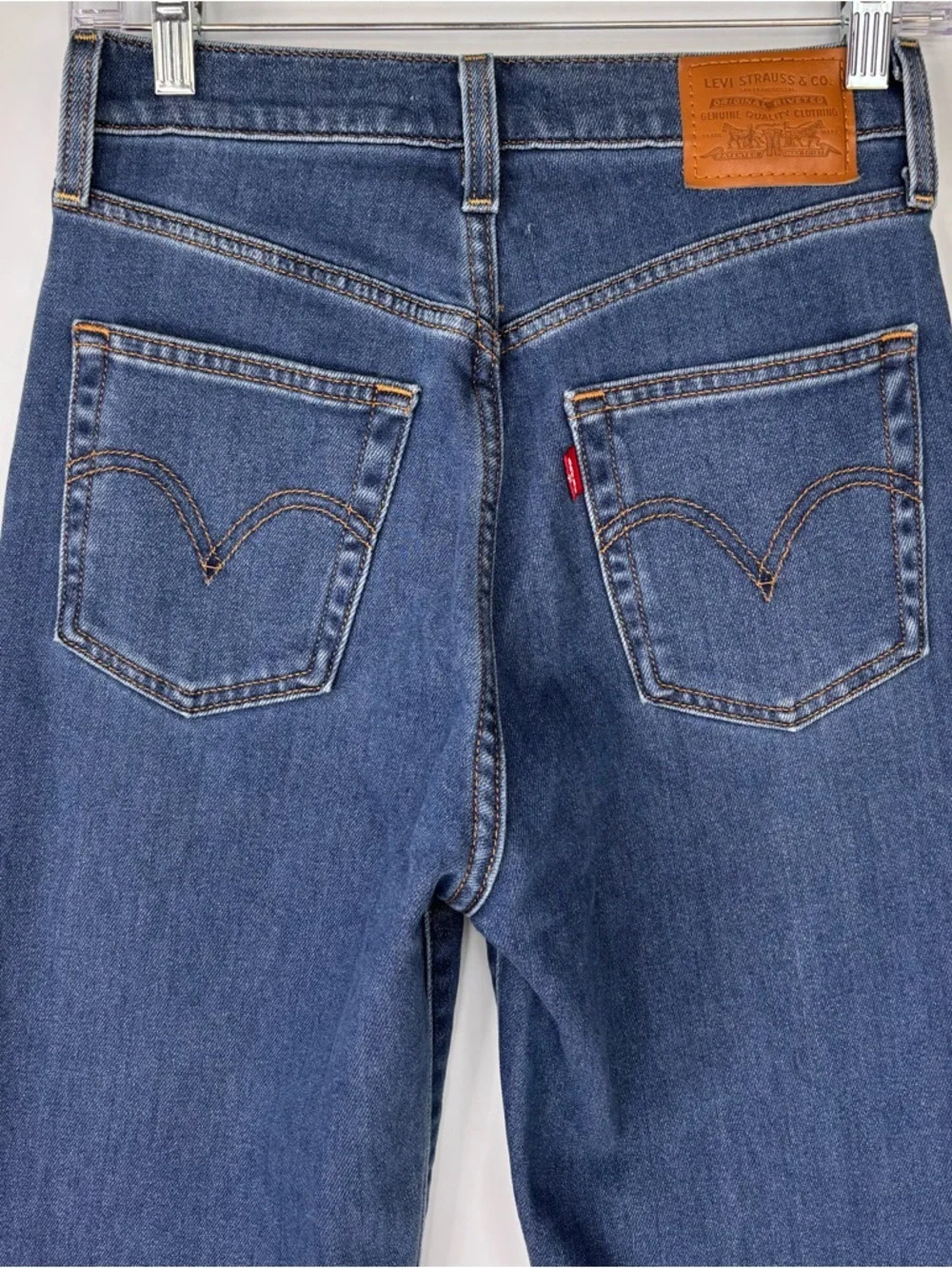 Levi's Ribcage Straight Ankle Button Fly Jeans Size 25 - Picture 6 of 8
